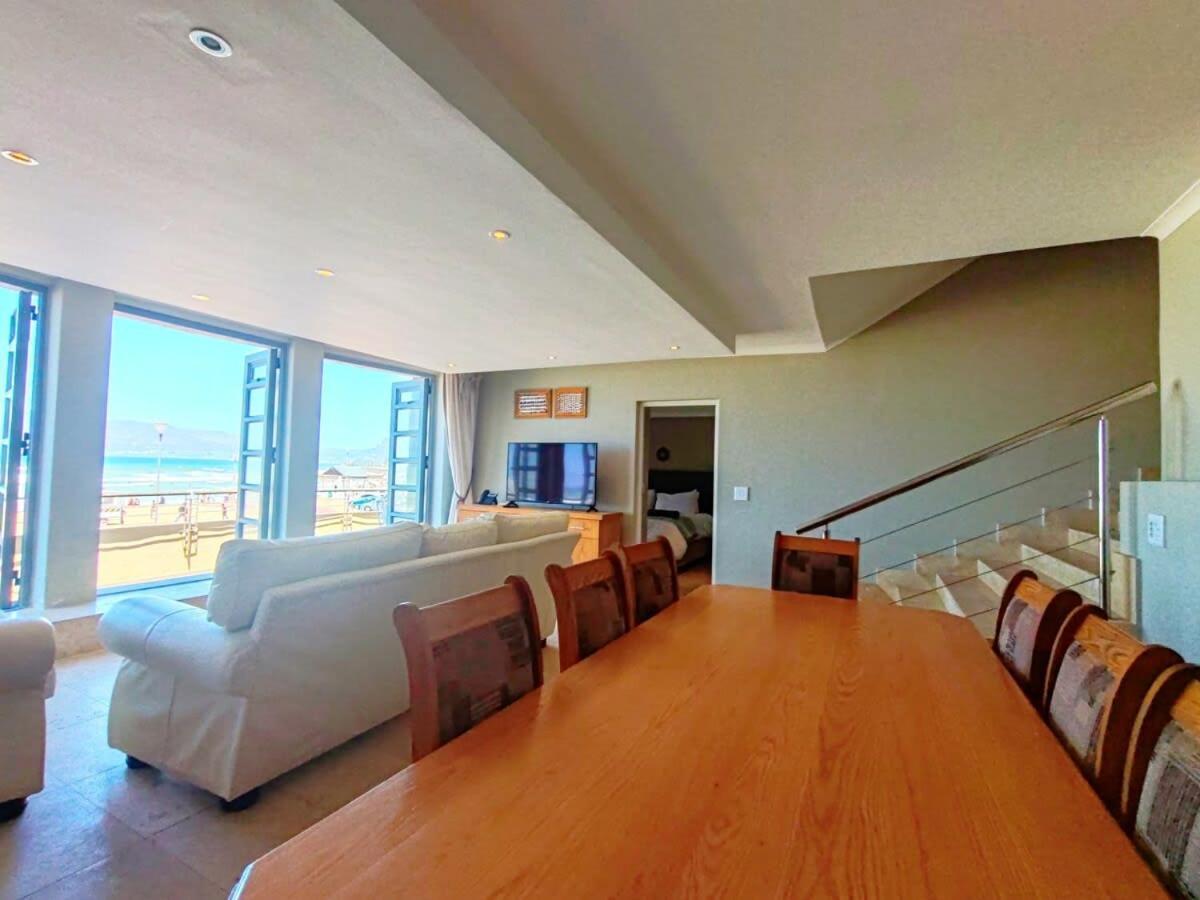 Sunrise Deck Holiday home *